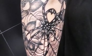 Black Deal Tattoo