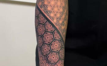 Dubai Tattoo - Hero Tattoos
