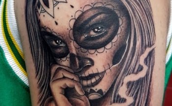 Tanatosis Tattoo & Piercing