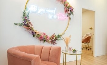 Paula lupiañez tattoo Studio