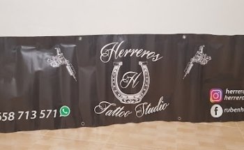 Herreros Tattoo Studio