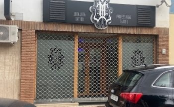 Alhaurink Tattoo & Piercing Manu