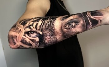 Jonart castaño tatuador