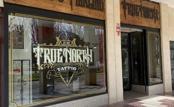 True North Tattoo.Tattoo & Piercing. Láser y micropigmentación capilar.