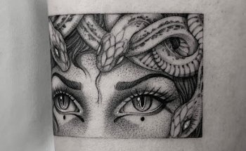 La Pin-Up Tattoo & Piercing