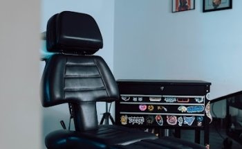 Sacred Ink Madrid (El Carmen)