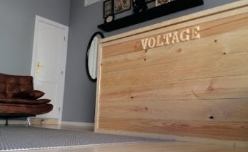 VOLTAGE tattoo studio