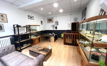 CORPS SACRÉ • Piercing & Tatouage