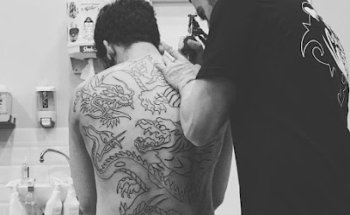 Piercing Center Neptuno