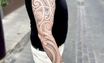 Artsteel Piercing & Tattoo Professional Studio Figueres