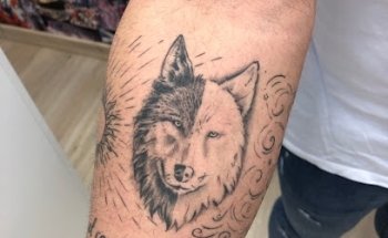 Belen Lo Tattoo Shop