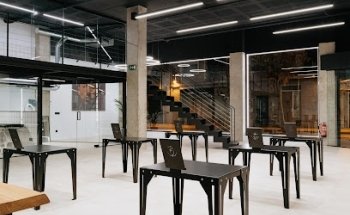 Paco Cachadas Tattoo Academy - Estudio y Academia de Tatuajes