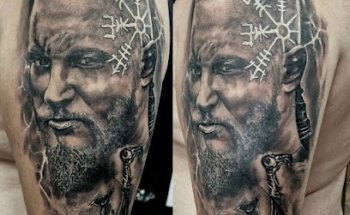 Jaganath Tattoos & Piercing