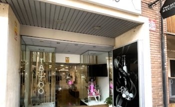 Two Mom's Tattoo Studio