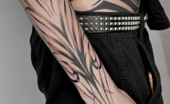 Three Lines Tattoo Studio Deusto