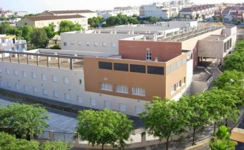 Centro de personas mayores Joaquín Rosillo. Residencia de mayores.
