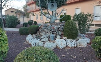 Residencia de mayores Lantus Fonda - La Roda