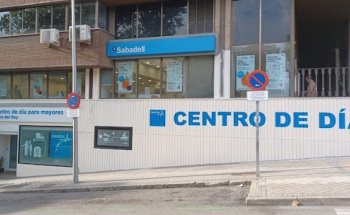 Sanitas Centro de Día Clara del Rey