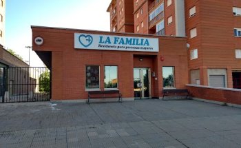 Residencia privada de ancianos La Familia