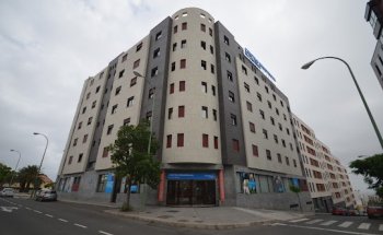 Sanitas Residencia y Centro de Día El Palmeral