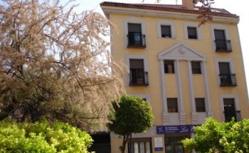 RESIDENCIA DE MAYORES LOS ENLACES