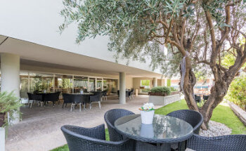 Sanitas Residencia de Mayores Mas Camarena