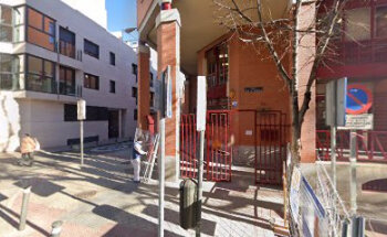 Adult Daycare Center La Guindalera