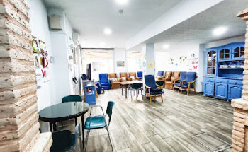 Unidad de estancia diurna, Hábitat Geriátrico Sevilla