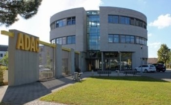 ADAC Geschäftsstelle und Reisebüro