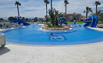 Viajes Porto Albo, S.L.