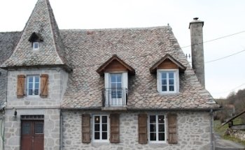 Les gîtes du Pays Vert : location gîte de pêche - gîte de charme et confort (Auvergne, Cantal)