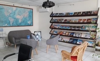 Agence de voyages - Reflets Bleus