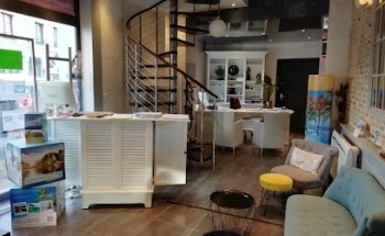 AU COMPTOIR DES VACANCES