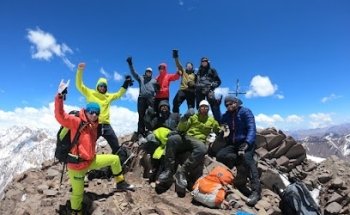 Andes Vertical Mountain Guides
