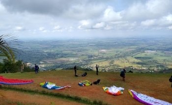 Colombia Paragliding School & Road Trips