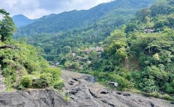 EL IMPERIO DE LA ESMERALDA