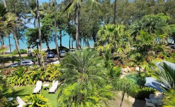 Travel agents【Dr. Tours Travel Specialist】