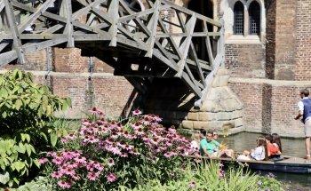 Lets Go Punting Cambridge