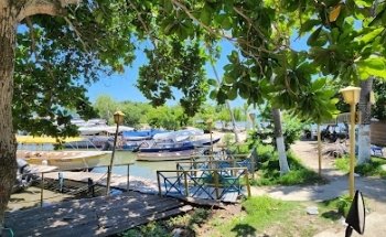 Múcura Express Club Náutico