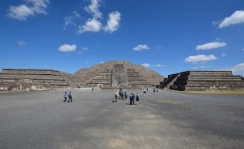 ESTUR VIP Teotihuacan Pyramids Tour