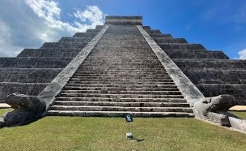 Scooters & Bikes Rental MAYA QUEST