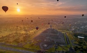 We Fly Teotihuacan