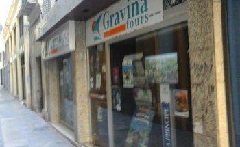 GRAVINATOUR