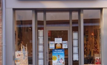 White Reizen Tui Agent