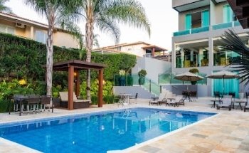 Escarpas Eco Village