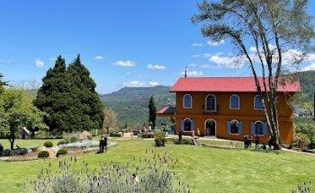 CVC (Golden Square Shopping)