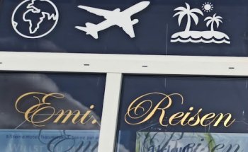 Emi.Reisen