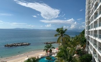 Modern Travelworks | Modern Destination Weddings