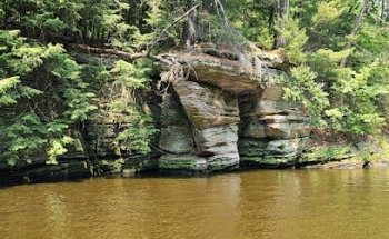 Dells Boat Tours - Drinker Dock
