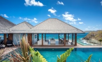 Isle Blue Luxury Villas